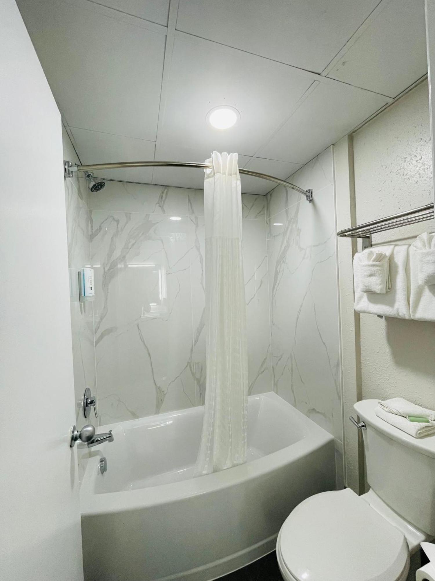 Quality Inn Washington Nc Екстер'єр фото