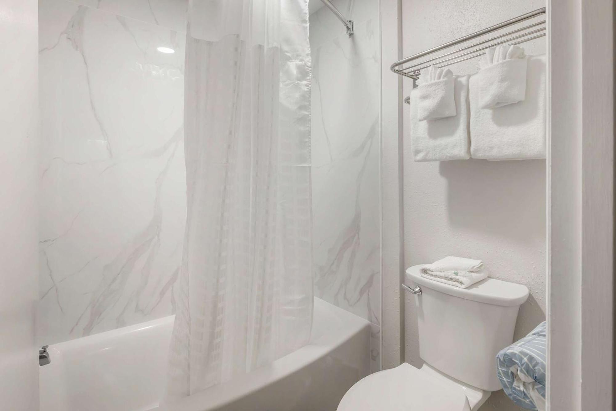 Quality Inn Washington Nc Екстер'єр фото
